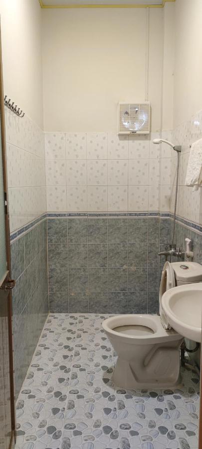 Ngoc Sang Guesthouse Муи Не Екстериор снимка