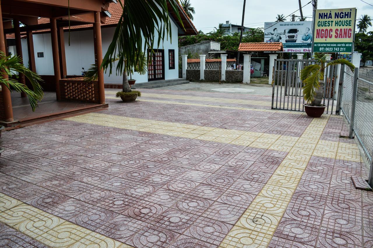 Ngoc Sang Guesthouse Муи Не Екстериор снимка
