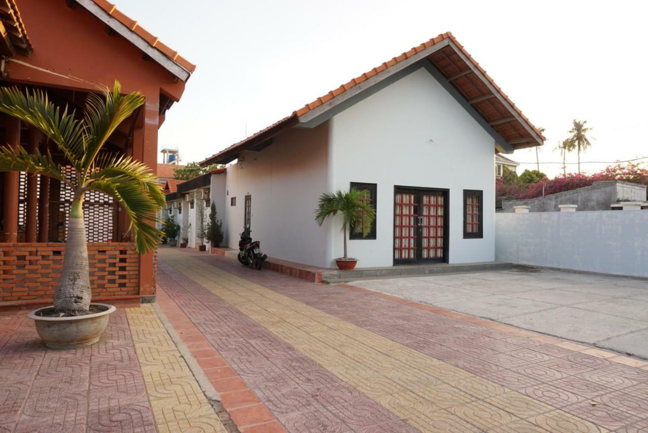 Ngoc Sang Guesthouse Муи Не Екстериор снимка